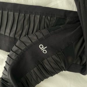 ALO Yoga Leggings